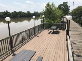  Holiday Inn Express Danville, an IHG Hotel  Данвилл